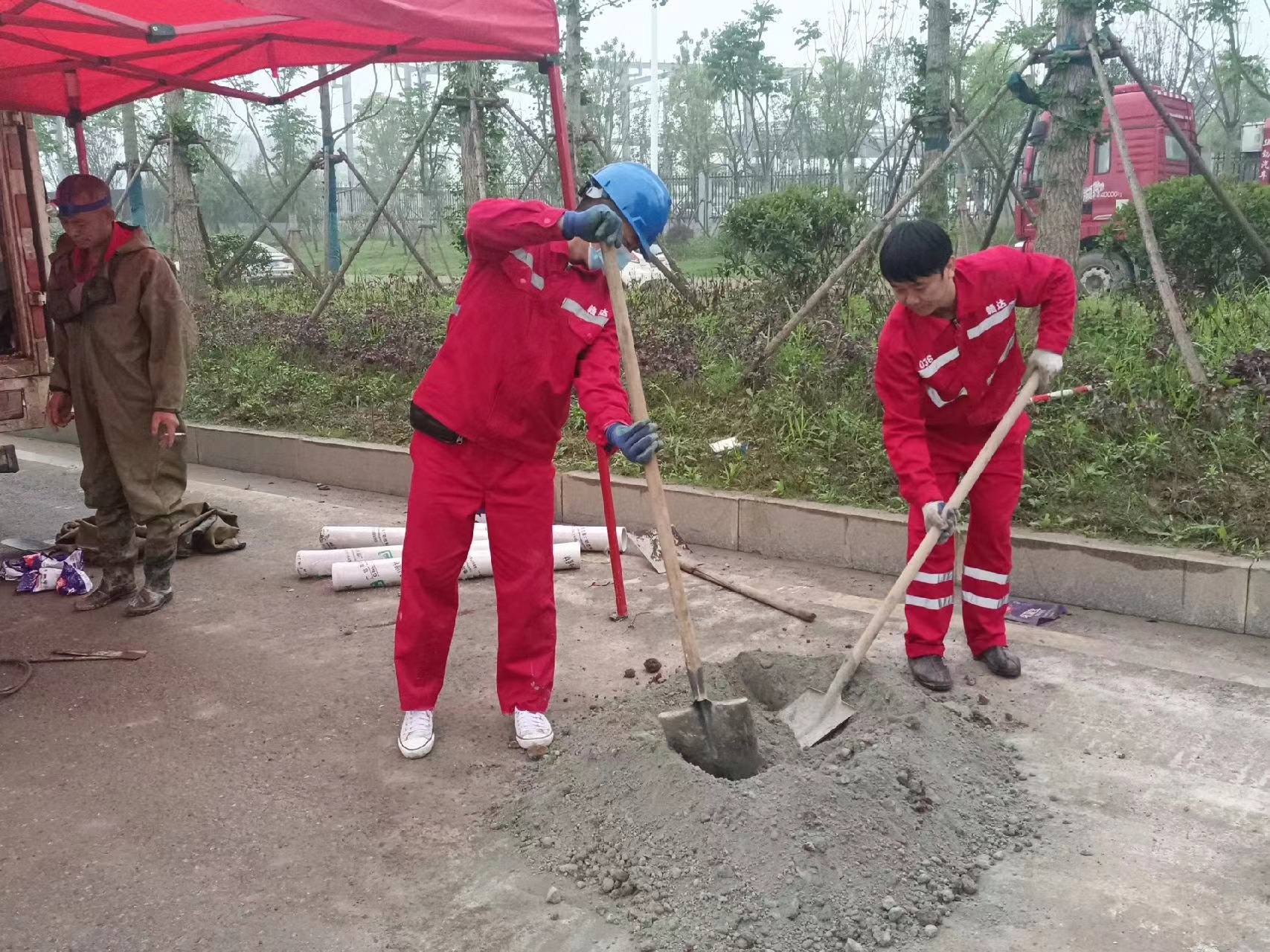 石狮管道疏通哪家好】及时进行市政管道清淤